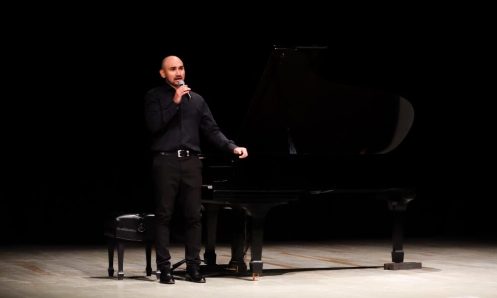 CON UN EXTRAORDINARIO RECITAL DE PIANO, EL TEATRO DE LA CIUDAD FRANCISCO DE PAULA TORO REABRIÓ EL TELÓN EN ESTE 2025