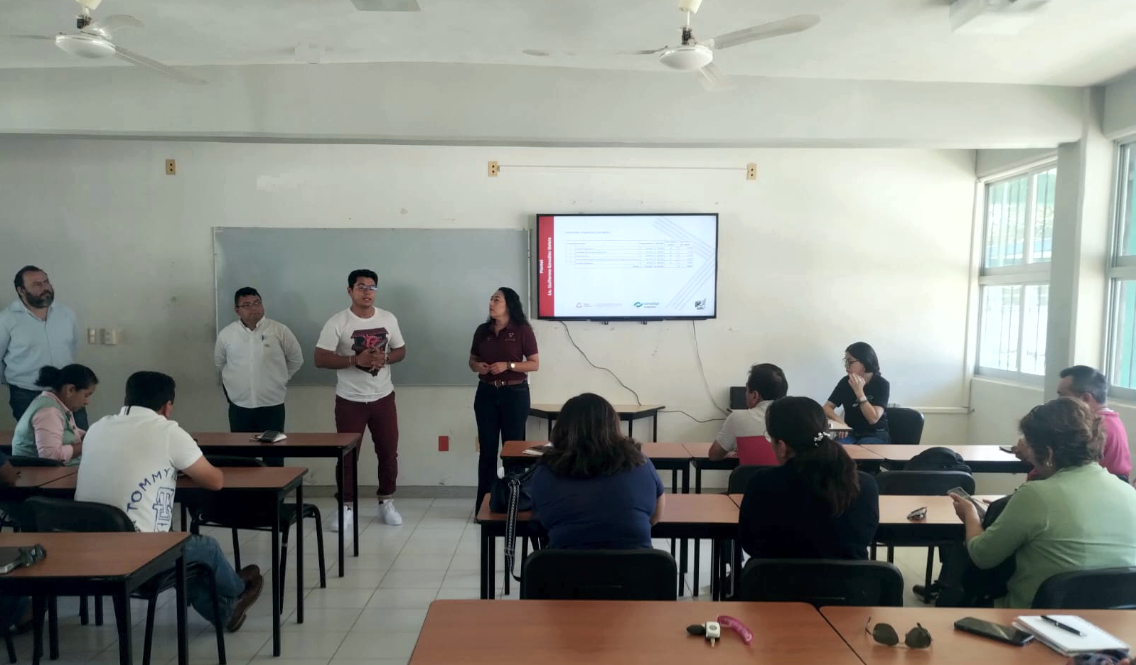 PRESENTACION PROYECTO BENEFICIO SOCIAL PLANTEL CAMPECHE PROYECTO DE SERVICIOS EN INFORMÁTICA, ELECTRICIDAD, REFRIGERACIÓN Y CLIMATIZACIÓN BENEFICIO A LA COMUNIDAD