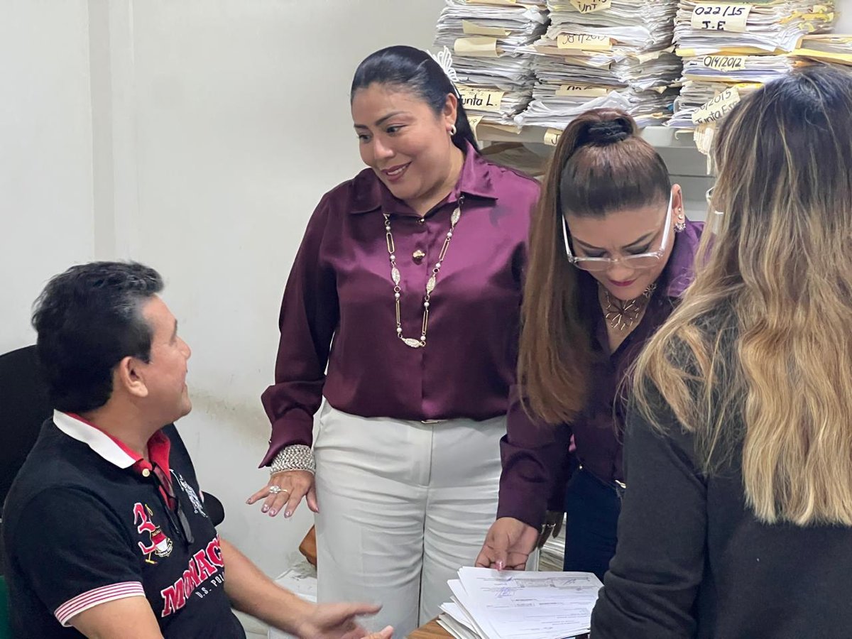 TRABAJADORES DE DEPENDENCIAS ESTATALES RECIBEN MÁS DE $2.8 MILLONES POR PAGO DE PRIMA DE ANTIGÜEDAD