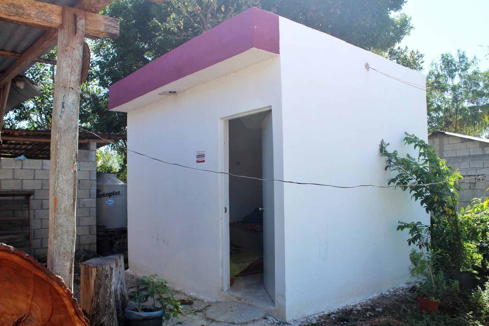 SUPERVISAN OBRAS DE AMPLIACIÓN Y MEJORAMIENTO DE VIVIENDA EN LOCALIDADES DEL MUNICIPIO DE ESCÁRCEGA