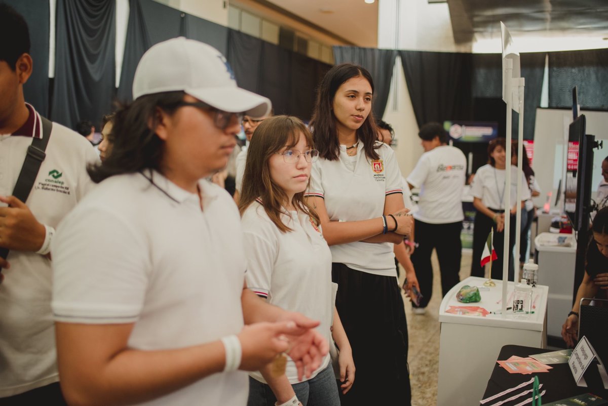 CONALEP CAMPECHE PARTICIPACION FORO TENDENCIAS DIGITALES 2025