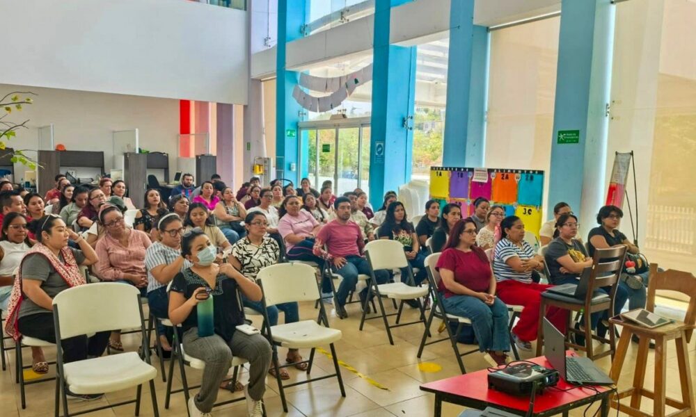 PLÁTICA INFORMATIVA SOBRE CUIDADO DE ALIMENTACIÓN EN CENDI ISSSTECAM