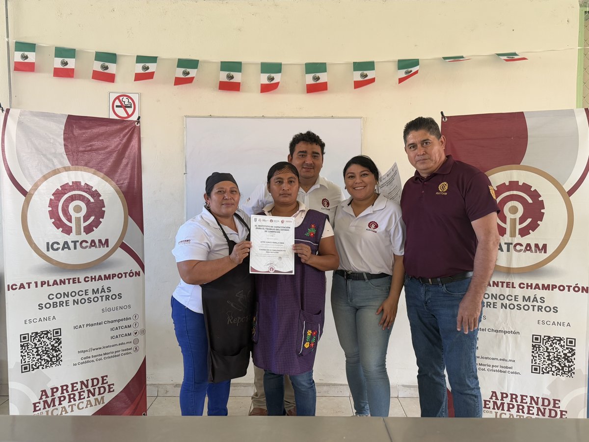 ENTREGA DE CONSTANCIAS DE LOS CURSOS CAMPO FORMATIVO EN REPOSTERÍA DEL ICAT PLANTEL CHAMPOTÓN