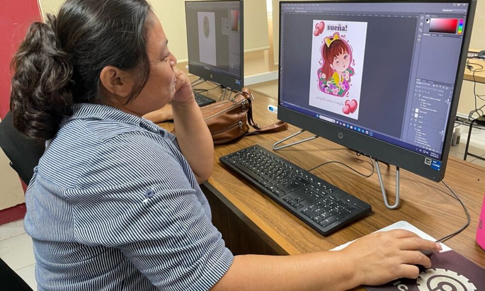 ALUMNOS DEL ICAT PLANTEL CHAMPOTÓN SE CAPACITAN EN TÉCNICAS DE IMPRESIÓN Y CREACIÓN DE PRODUCTOS PERSONALIZADOS