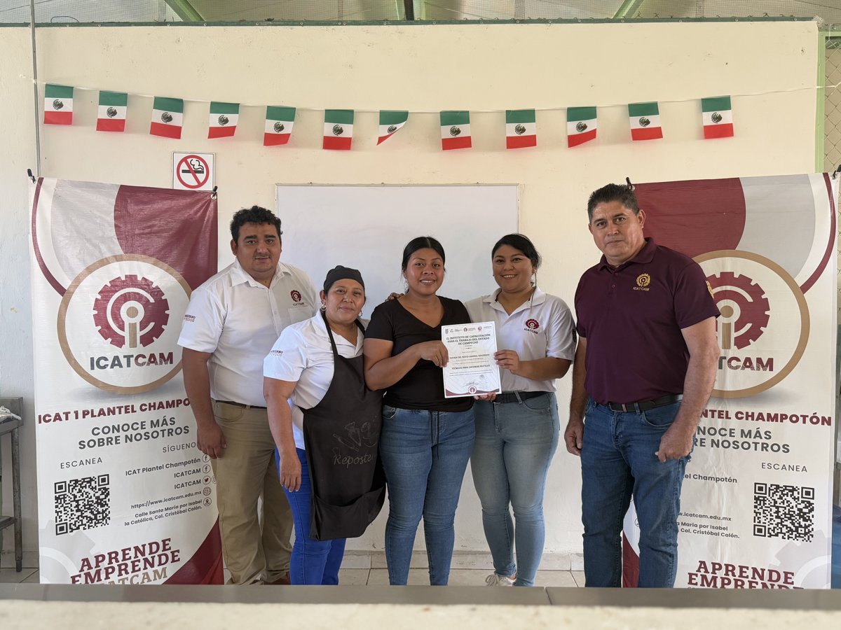ENTREGA DE CONSTANCIAS DE LOS CURSOS CAMPO FORMATIVO EN REPOSTERÍA DEL ICAT PLANTEL CHAMPOTÓN