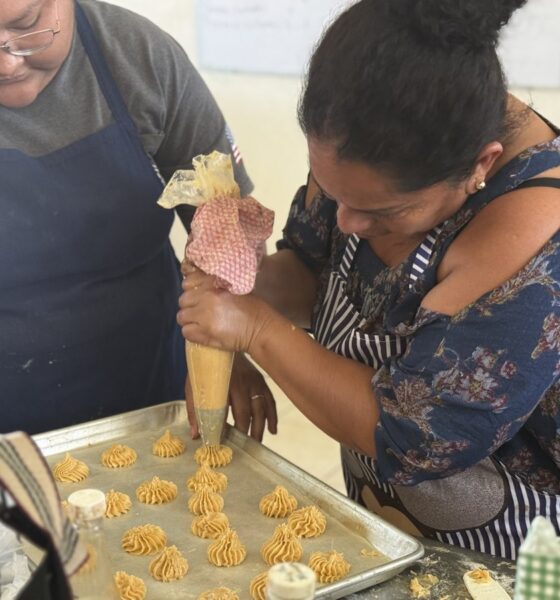 ICATCAM ENTREGA 15 CONSTANCIAS A ALUMNAS DE LOS CURSOS DE REPOSTERÍA EN EL PLANTEL CHAMPOTÓN