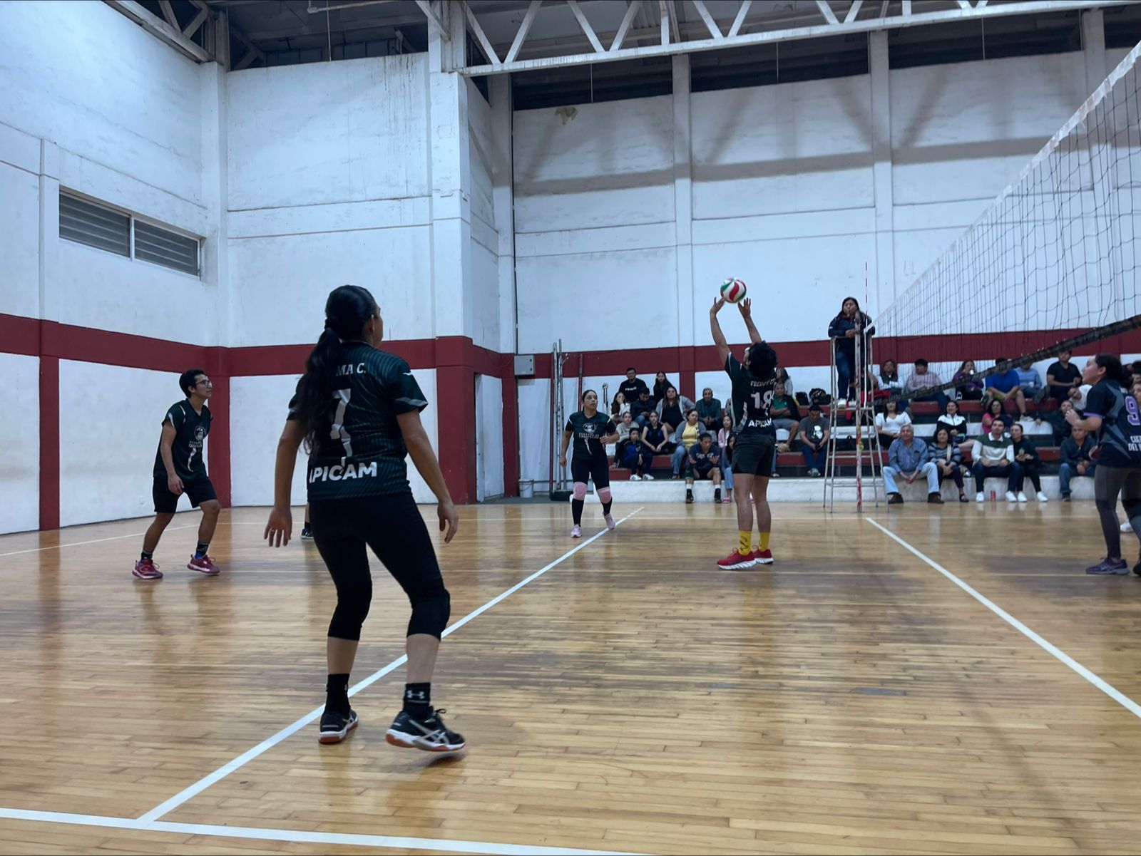 CIERRA CON ÉXITO EL TORNEO INTERDEPENDENCIAS DE VOLEIBOL