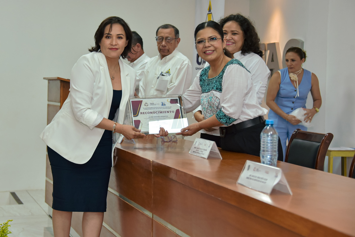 CON JORNADA ACADÉMICA CELEBRAN 25 AÑOS DEL LABORATORIO ESTATAL DE SALUD PÚBLICA
