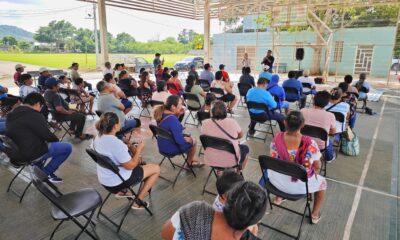 ENTREGAN LÁMINAS EN LAS LOCALIDADES DE POMUCH, SANTA CRUZ, POCBOC Y LA CABECERA DEL MUNICIPIO DE HECELCHAKÁN