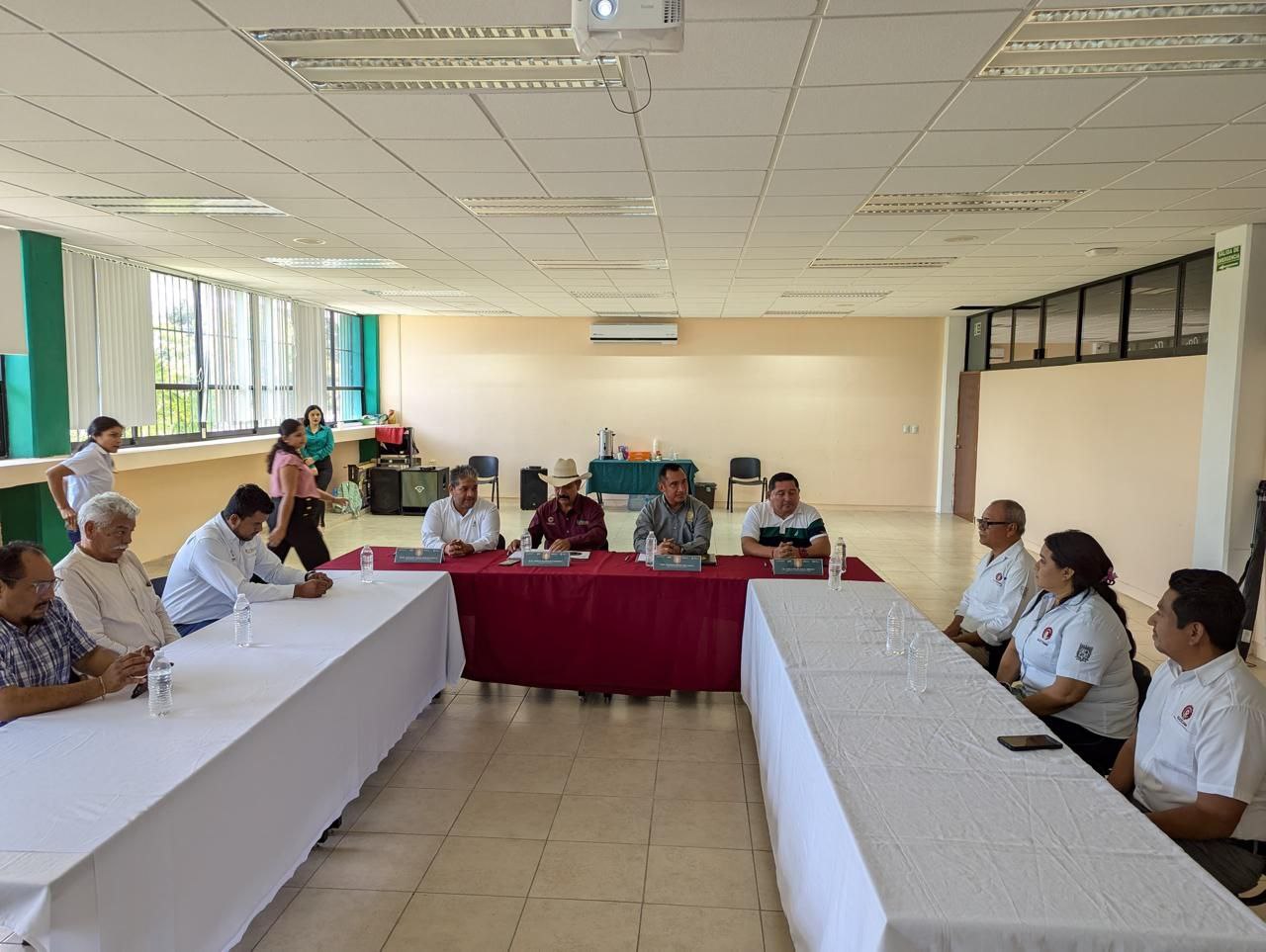 ESTABLECE EL ICATCAM CONVENIO DE COLABORACIÓN CON LA UNIVERSIDAD TECNOLÓGICA DE CANDELARIA