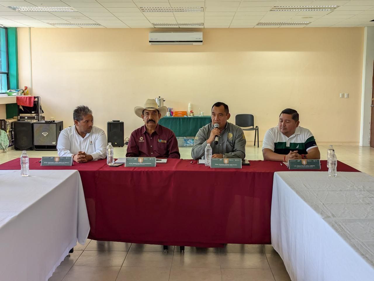 ESTABLECE EL ICATCAM CONVENIO DE COLABORACIÓN CON LA UNIVERSIDAD TECNOLÓGICA DE CANDELARIA