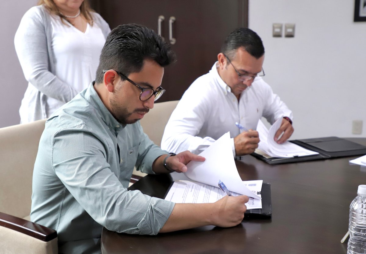 FIRMA DE CONVENIO COBACAM-COTAIPEC