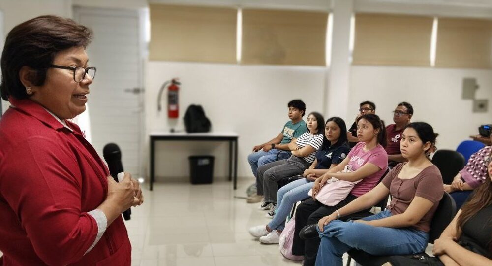 LA SECRETARÍA DE INCLUSIÓN PROMUEVE EL BIENESTAR EMOCIONAL MATERNO EN LA FACULTAD DE HUMANIDADES DE LA UACAM