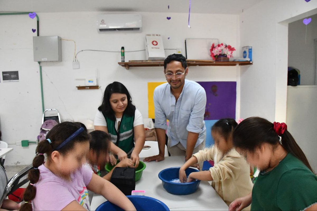 LA SECRETARÍA DE INCLUSIÓN Y CONVITE CULTURAL IMPARTEN TALLER DE PAPEL ARTESANAL GERMINABLE