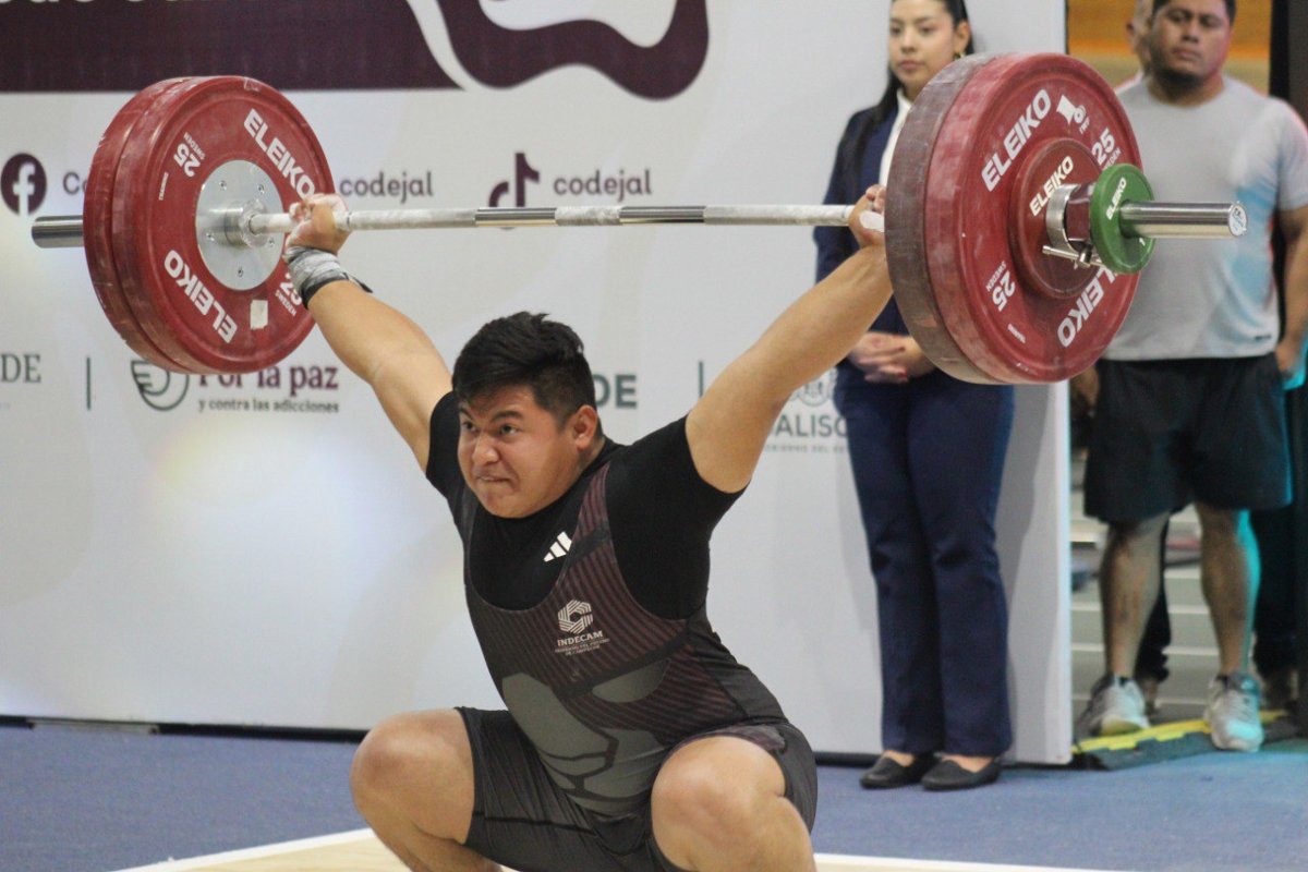 CIERRA PESAS CON 6 DE ORO, UNA PLATA Y UN BRONCE, EN LA OLIMPIADA NACIONAL DE HALTEROFILIA