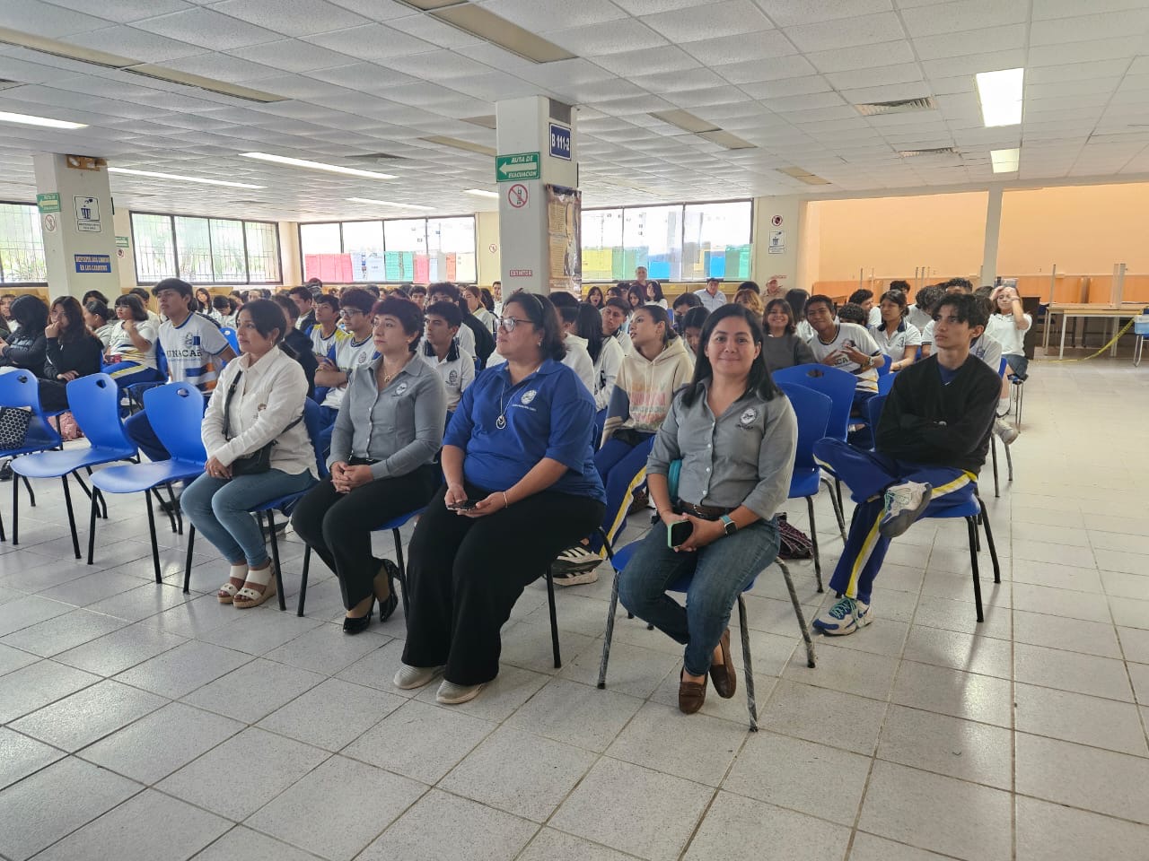 CONCIENTIZAN A ESTUDIANTES PARA PREVENIR ENFERMEDADES TRANSMITIDAS POR ANIMALES