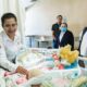 UNA NIÑA EL PRIMER BEBÉ NACIDO EN ESTE 2024
