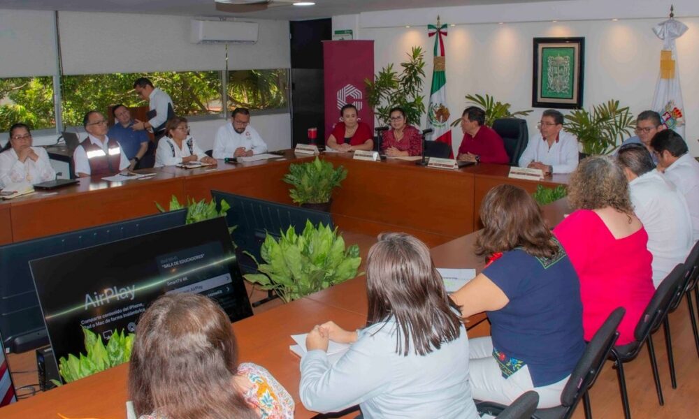 REFORZARÁN VACUNACIÓN UNIVERSAL EN LA COMUNIDAD ESCOLAR DE CAMPECHE