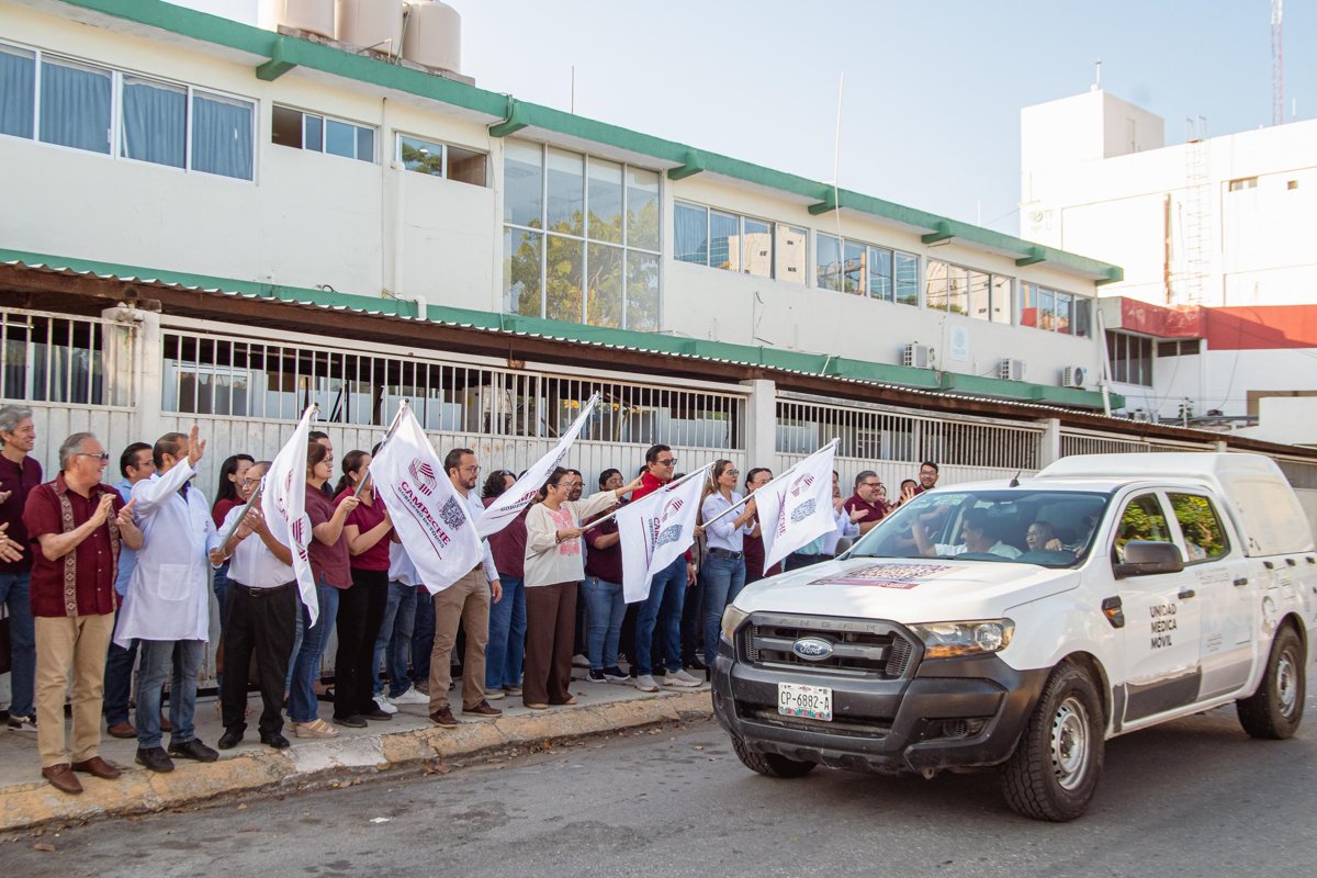 PARTEN BRIGADAS MÉDICAS EN APOYO A DAMNIFICADOS DE VERACRUZ, HIDALGO Y QUERÉTARO