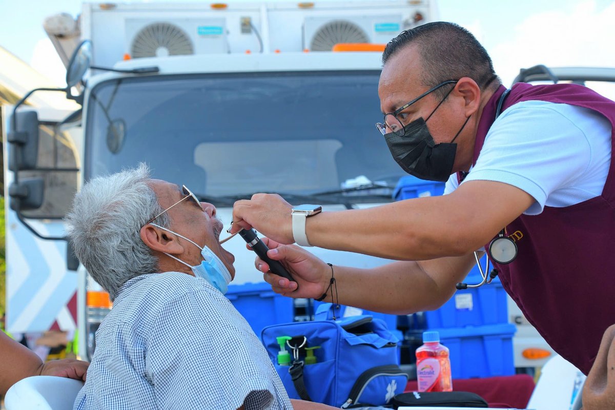 BENEFICIAN A POBLACIÓN DE CHEMBLÁS CON SALUD EN TU BARRIO
