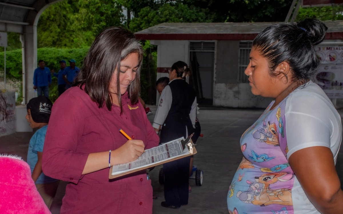 BENEFICIAN A POBLADORES DE LA JOYA CON SALUD EN TU BARRIO