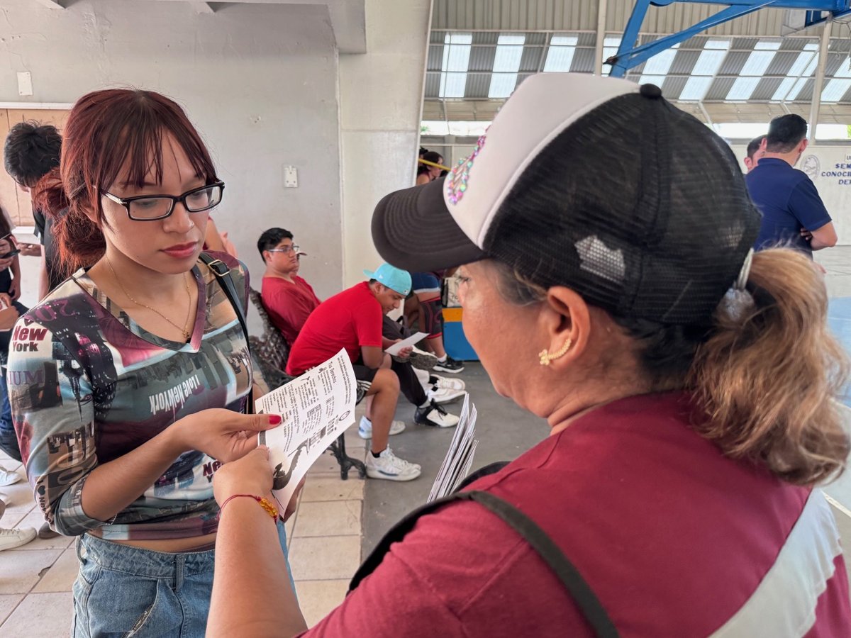 LLEVA SALUD EN TU BARRIO, SERVICIOS GRATUITOS A ESTUDIANTES CARMELITAS