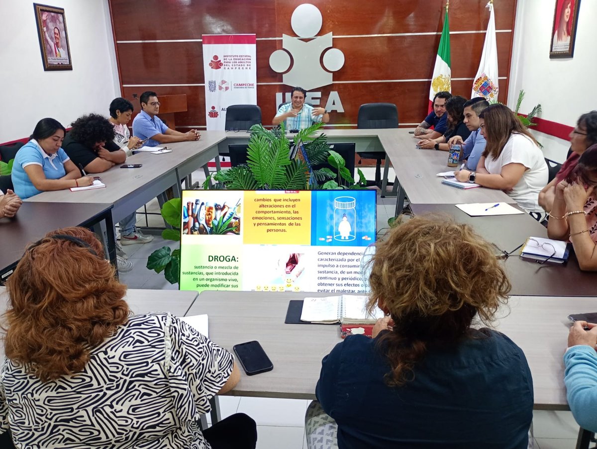 IMPULSAN ENTORNOS INFORMADOS Y SALUDABLES CON PLÁTICAS DE SALUD MENTAL