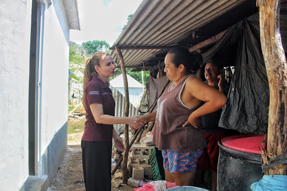 SUPERVISAN OBRAS DE AMPLIACIÓN DE VIVIENDA EN LA MODALIDAD DE "RECÁMARA" EN LOCALIDADES DEL MUNICIPIO DE CHAMPOTÓN