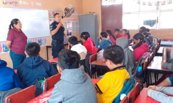 SPSC IMPARTE PLÁTICA PREVENTIVA Y OBRA GUIÑOL SOBRE ADICCIONES EN TIKINMUL