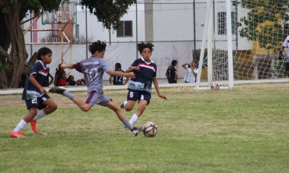 CAMPECHE DERROTA A MICHOACÁN, AL INICIAR OLIMPIADA NACIONAL DE FÚTBOL