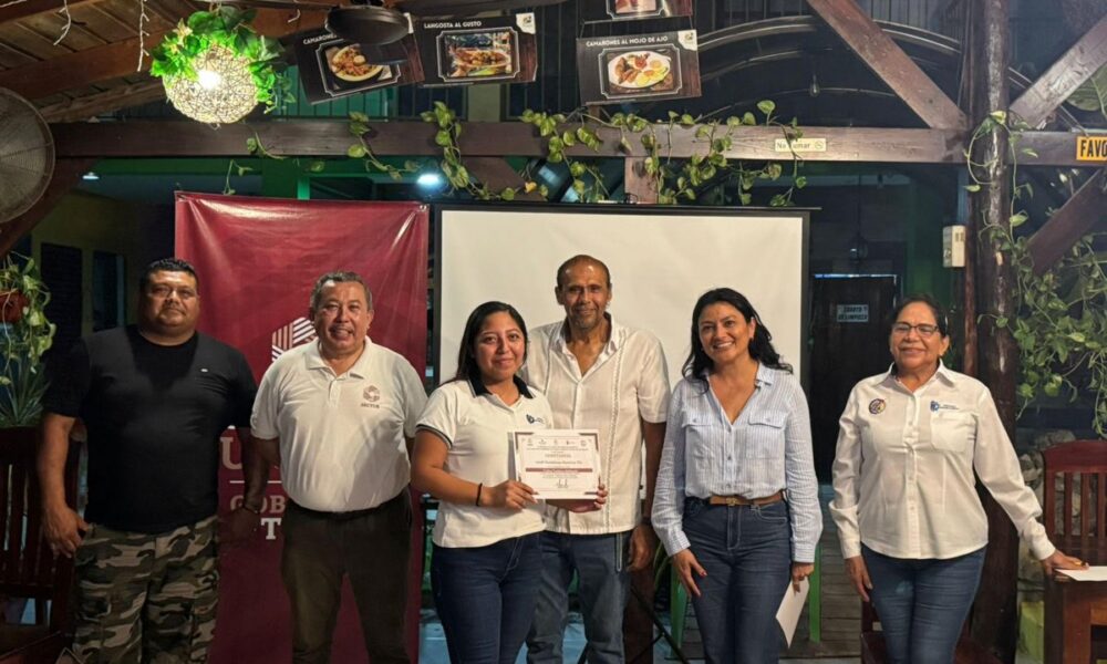 FORTALECEN LA ATENCIÓN TURÍSTICA EN ISLA AGUADA CON CURSO DE ANFITRIONÍA