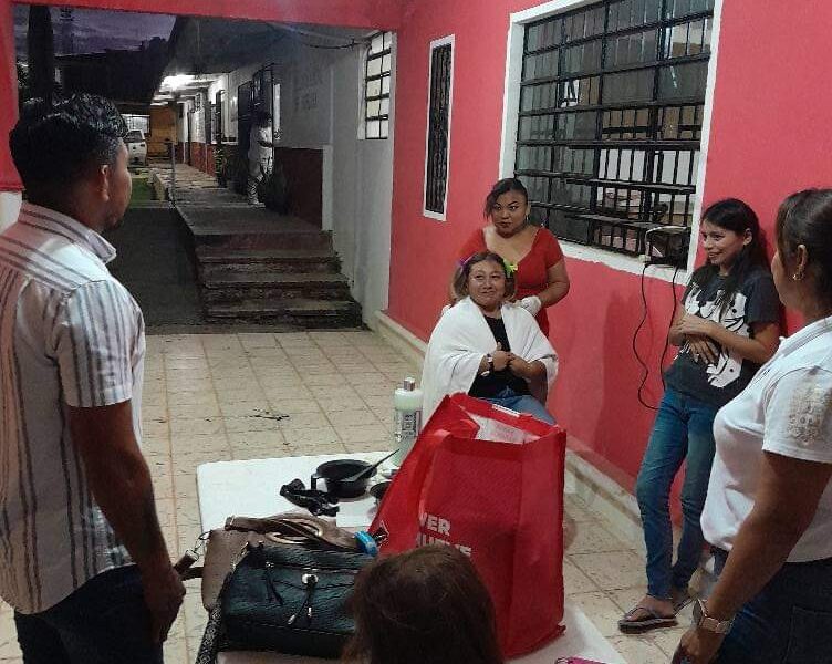 VISITA DE LOS CURSOS DE REPOSTERIA, CONFECCIÓN DE ROPA Y TECNOLOGIAS DE LA INFORMACIÓN