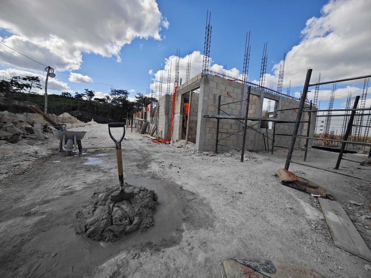 AVANZA LA CONSTRUCCIÓN DE VIVIENDAS PARA EL BIENESTAR EN EL MUNICIPIO DE ESCÁRCEGA
